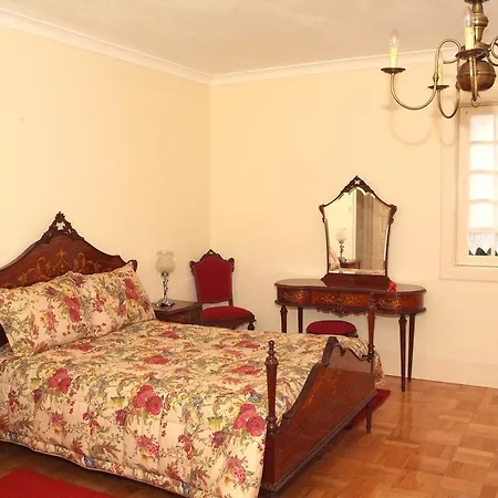 بيت ضيافة Quinta Das Vessadas *